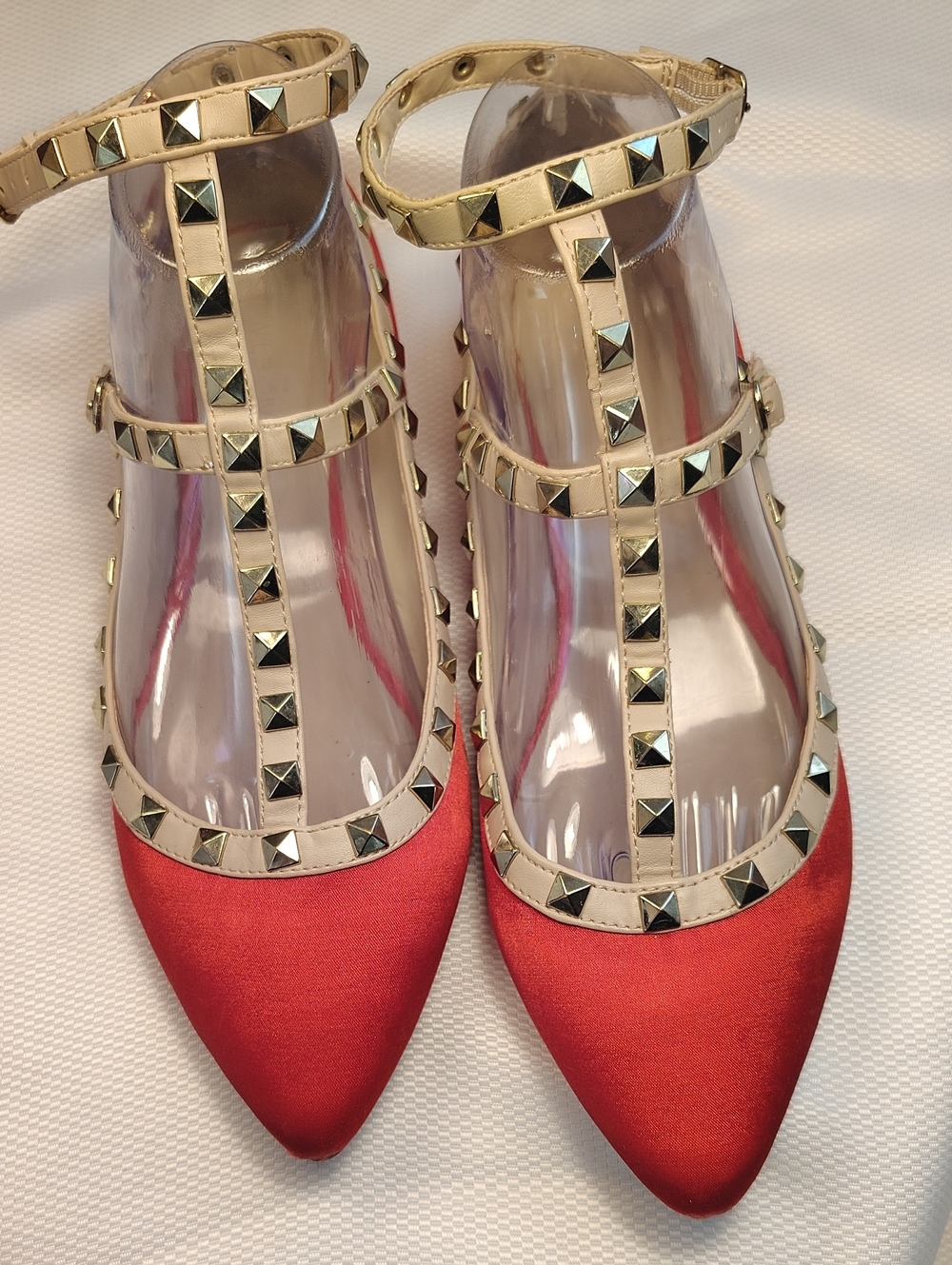 Wild Diva Red Pointed Toe T-Strap Flats with Gold Studs